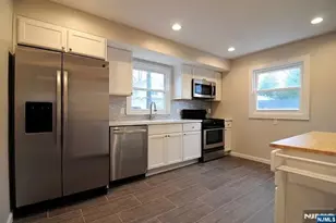 275 Concord St, Cresskill, NJ 07626 - Photo 5