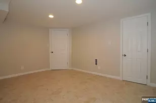 275 Concord St, Cresskill, NJ 07626 - Photo 17