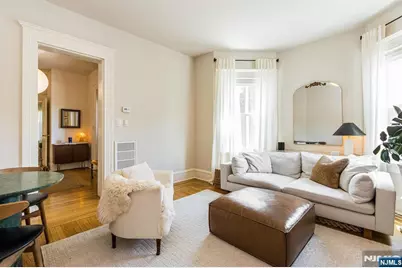 92 Midland A #A, Montclair, NJ 07042 - Photo 15