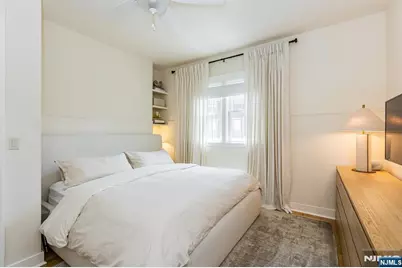 92 Midland A #A, Montclair, NJ 07042 - Photo 23