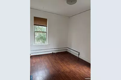 103-105 Devon 1R #1R, Kearny, NJ 07032 - Photo 7