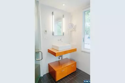 435 Meeker Street, South Orange, NJ 07079 - Photo 15