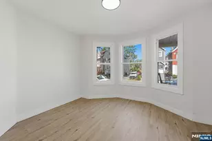 148 N 15th St, East Orange, NJ 07017 - Photo 15