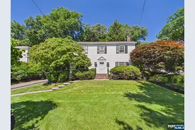 318 Beechwood Road, Ridgewood, NJ 07450 - Photo 1