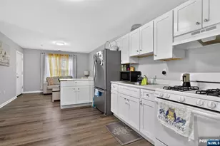 121 Main St, Paterson, NJ 07522 - Photo 29