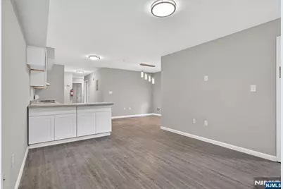 121 Main Street, Paterson, NJ 07522 - Photo 17