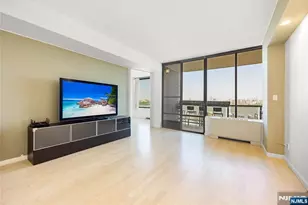 9060 Palisade Ave 404, North Bergen, NJ 07047 - Photo 7