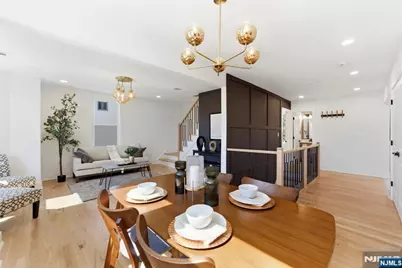 304 Delawanna Avenue 2 #2, Clifton, NJ 07014 - Photo 3