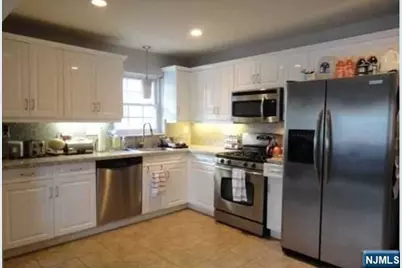 1517 12th Street, Fort Lee, NJ 07024 - Photo 5