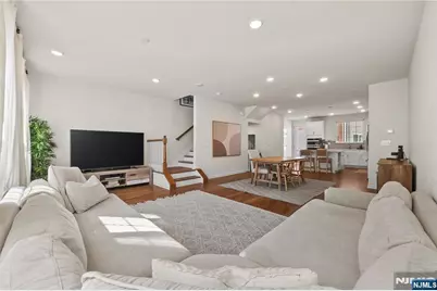 65 Landmark Lane 905 #905, Fair Lawn, NJ 07410 - Photo 15