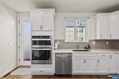 65 Landmark Lane 905 #905, Fair Lawn, NJ 07410 - Photo 11