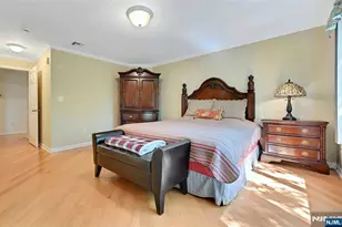 45 Legend Hills Dr, Edgewater, NJ 07020 - Photo 21