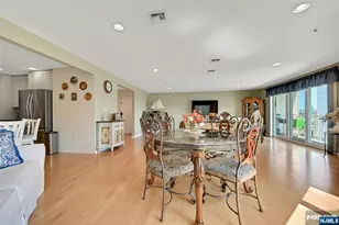 45 Legend Hills Dr, Edgewater, NJ 07020 - Photo 11