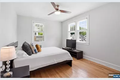 88 Lindbergh Boulevard, Teaneck Township, NJ 07666 - Photo 25