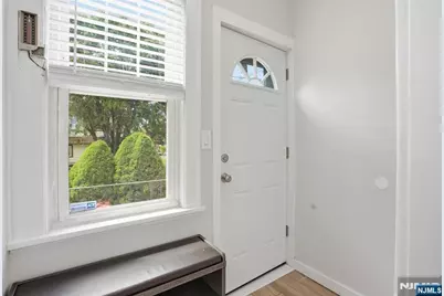 88 Lindbergh Boulevard, Teaneck Township, NJ 07666 - Photo 27