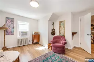 50 Jefferson Ave, Hasbrouck Heights, NJ 07604 - Photo 15