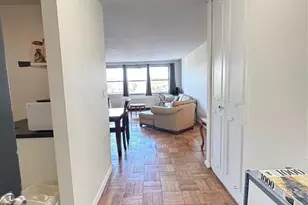 2100 Linwood 4P, Fort Lee, NJ 07024 - Photo 5