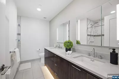 800 Ave At Port Imperial Boulevard 806 #806, Weehawken, NJ 07086 - Photo 19