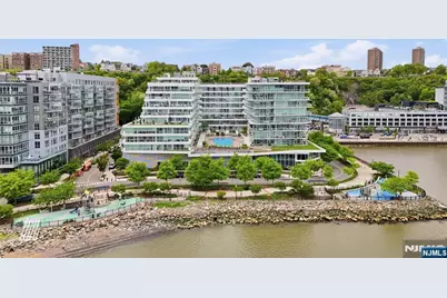 800 Ave At Port Imperial Boulevard 806 #806, Weehawken, NJ 07086 - Photo 27