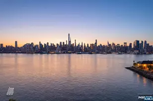 800 Ave At Port Imperial Blvd 806, Weehawken, NJ 07086 - Photo 3