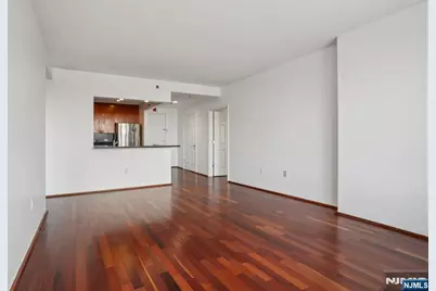 3110 City City Place, Edgewater, NJ 07020 - Photo 3