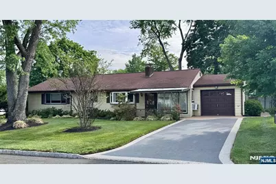 14 Berwick Way, Piscataway Township, NJ 08854 - Photo 1
