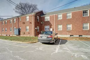 57 Clark Ct 57, Rutherford, NJ 07070 - Photo 13