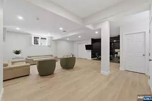 70 McElroy Ave, Fort Lee, NJ 07024 - Photo 41