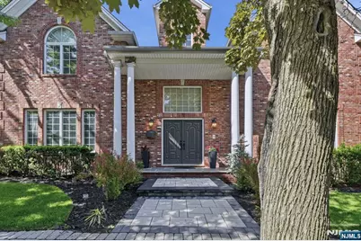 70 McElroy Avenue, Fort Lee, NJ 07024 - Photo 3