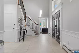 70 McElroy Ave, Fort Lee, NJ 07024 - Photo 7
