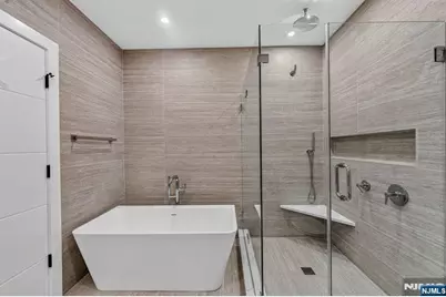 1157 Inwood Terrace, Fort Lee, NJ 07024 - Photo 19
