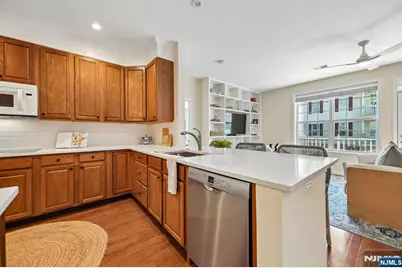 4 Quarry Drive B2 #B2, Woodland Park, NJ 07424 - Photo 9