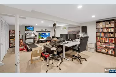 364 Knickerbocker Road, Cresskill, NJ 07626 - Photo 39