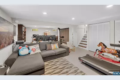 364 Knickerbocker Road, Cresskill, NJ 07626 - Photo 35