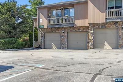 2 McChesney Court 2 #2, West Orange Township, NJ 07052 - Photo 3