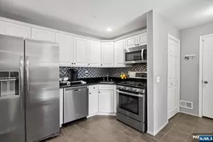 2 McChesney Ct 2, West Orange Township, NJ 07052 - Photo 13