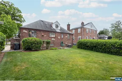 179 E Main Street, Bergenfield, NJ 07621 - Photo 27