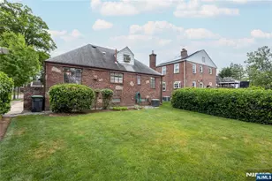 179 E Main St, Bergenfield, NJ 07621 - Photo 27