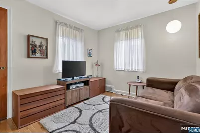 179 E Main Street, Bergenfield, NJ 07621 - Photo 5