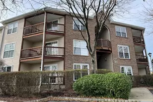 544 Ridge Ln 5115, Fort Lee, NJ 07024 - Photo 1