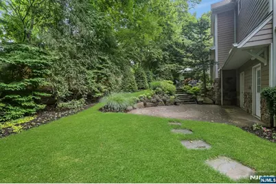 245 Allison Court, Englewood, NJ 07631 - Photo 45