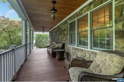 245 Allison Court, Englewood, NJ 07631 - Photo 5