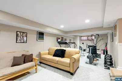 395 Wood Ridge Avenue, Wood Ridge, NJ 07075 - Photo 35