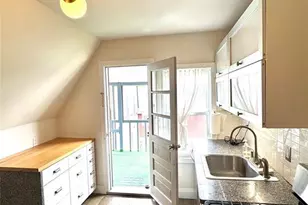 21 Valley Pl 3, Edgewater, NJ 07020 - Photo 15