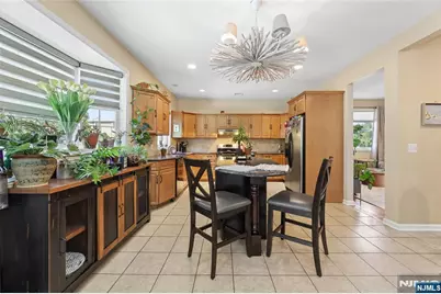 6 Lamring Drive, Fair Lawn, NJ 07410 - Photo 11