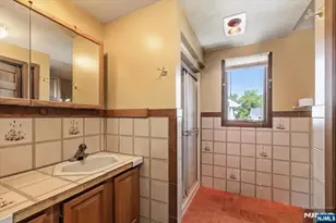35 Lindley Ave, Tenafly, NJ 07670 - Photo 19