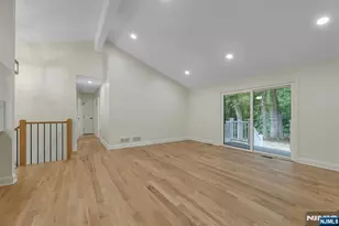282 Spring Valley Rd, Park Ridge, NJ 07656 - Photo 9