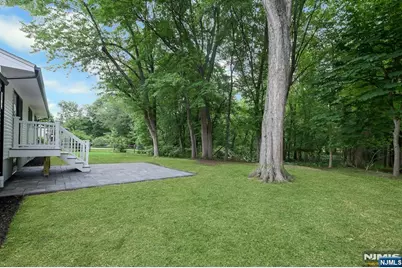 282 Spring Valley Road, Park Ridge, NJ 07656 - Photo 41