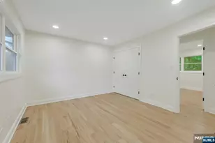 282 Spring Valley Rd, Park Ridge, NJ 07656 - Photo 29