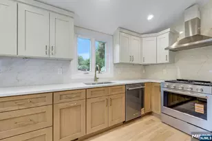 282 Spring Valley Rd, Park Ridge, NJ 07656 - Photo 15